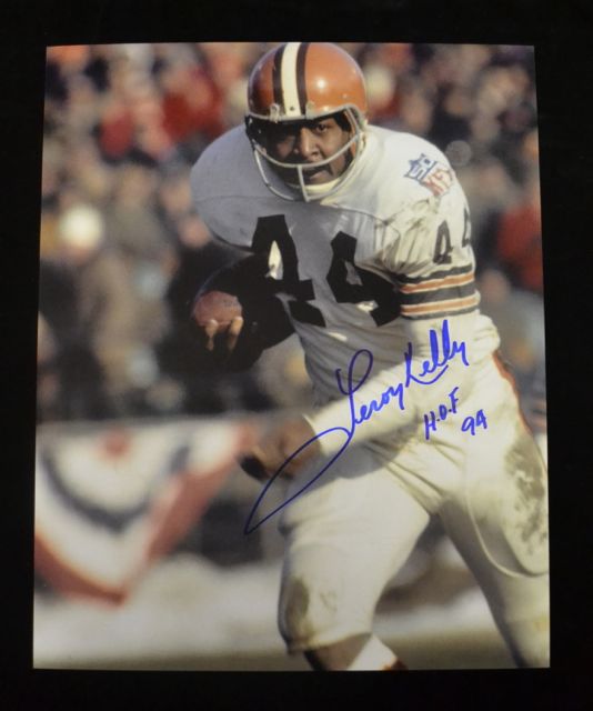 Autographed Leroy Kelly 8x10 Cleveland Browns Photo 
