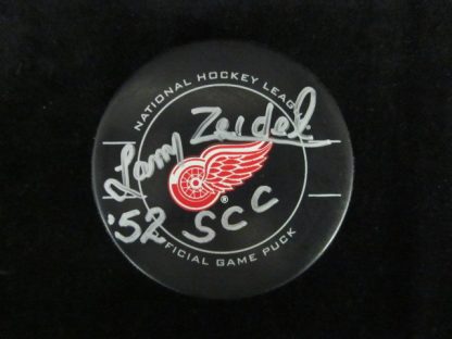 Detriot Red Wings Larry Zeidel Autographed Puck