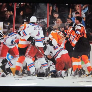 Philadelphia Flyers Tom Sestito Autographed Photo