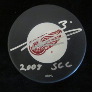 Detriot Red Wings Andreas Lilja Autographed Puck
